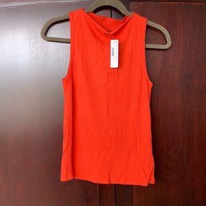 Mock neck sleeveless top